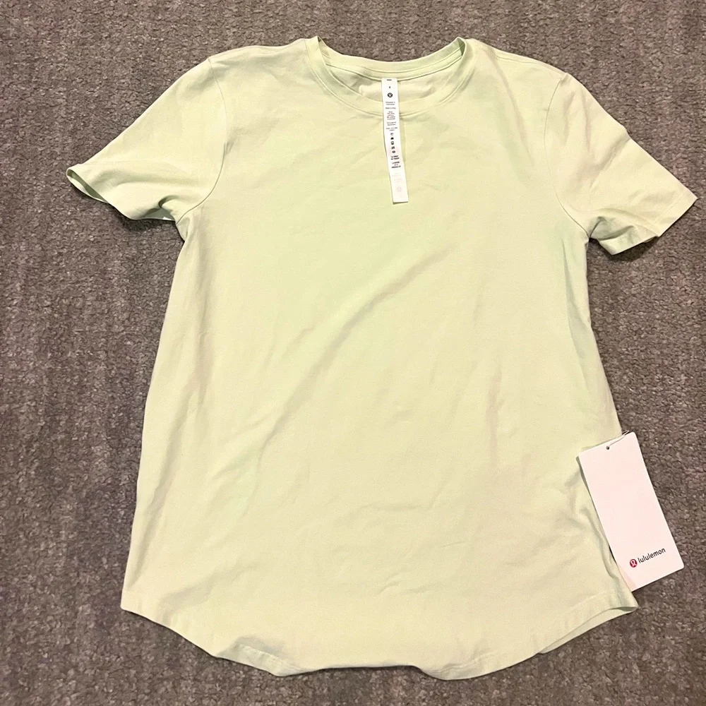 Nwt lululemon athletica Mint Short Sleeve Tee- love tee - Picture 1 of 5